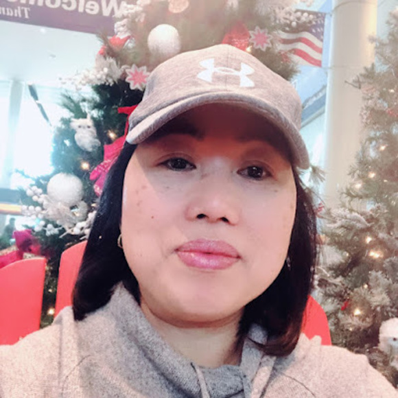 Meet your Posher, Marissa - Picture 1 of 1